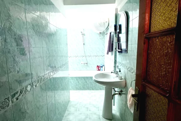 Shtepi ne shitje Apartament ne Kavaje, 2+1, Mobilimi E mobiluar, Pagesa 50,000  Euro.