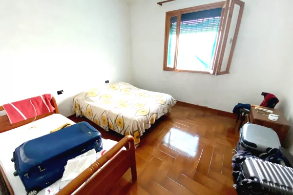 Shtepi ne shitje Shtepi Private ne Kavaje, 4+1, Mobilimi Pjeserisht e mobiluar, Pagesa 150,000  Euro.