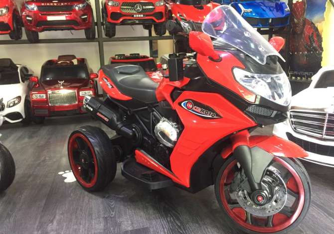 Veshje dhe Aksesor per Femije ne Tirane - 18,000 Leke