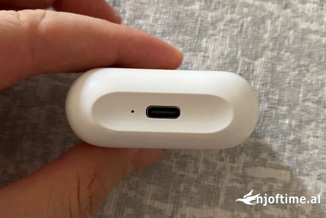 Kompjutera dhe Elektronike ne Tirane - 1,500 Leke