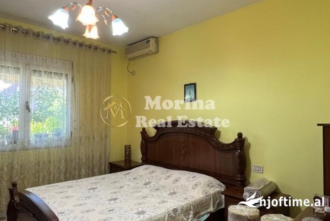 Shitet, Apartament 3+1+2, Rruga Bardhyl , 190000 Euro