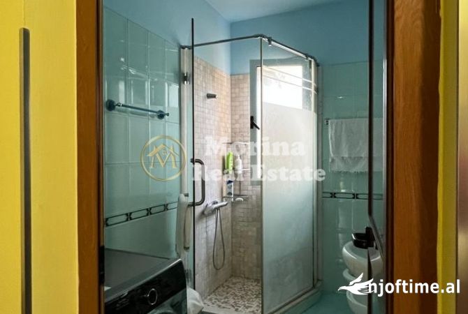 Appartamento in vendita a Tirana 3+1, Arredato