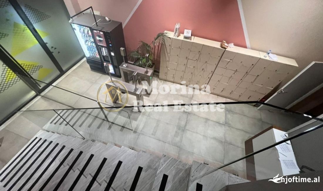 Qera; Ambjent biznesi, Rruga e Dibres, 7000 euro/muaj