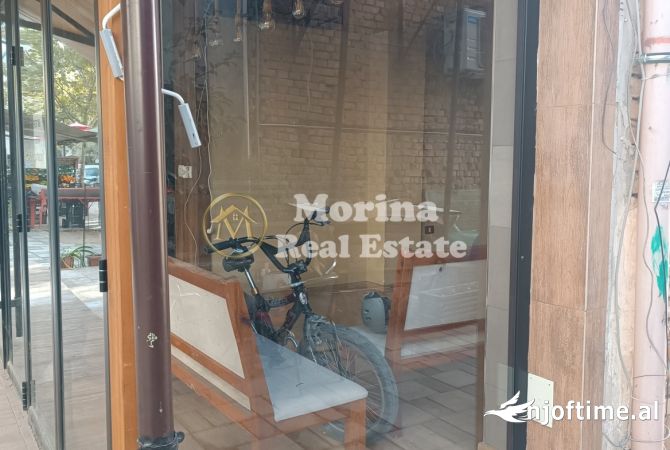 Qera: Ambjent biznesi, prane QSUT, 700 euro/muaj