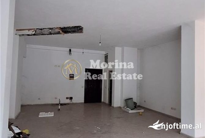 Ambiente Commerciale in Vendita 1+1 a Durazzo - 120,000 Euro