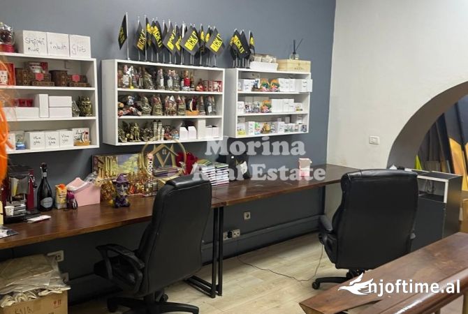 Shitet Ambient Biznesi/Dyqan, te Shallvaret, 295000 Euro