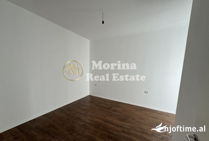 Shtepi ne shitje Apartament ne Tirane, 2+1, Mobilimi Bosh, pa mobiluar, Pagesa 213,000  Euro.