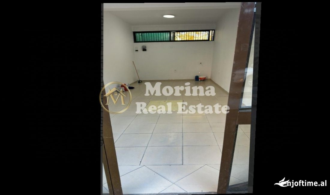 Qera, Ambjent Biznesi, Laprak, 450 euro/muaj