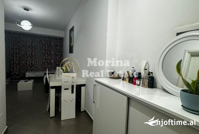 Shitje, Apartament 1+ 1, te Komuna e Parisit, Cmimi 224000 Euro