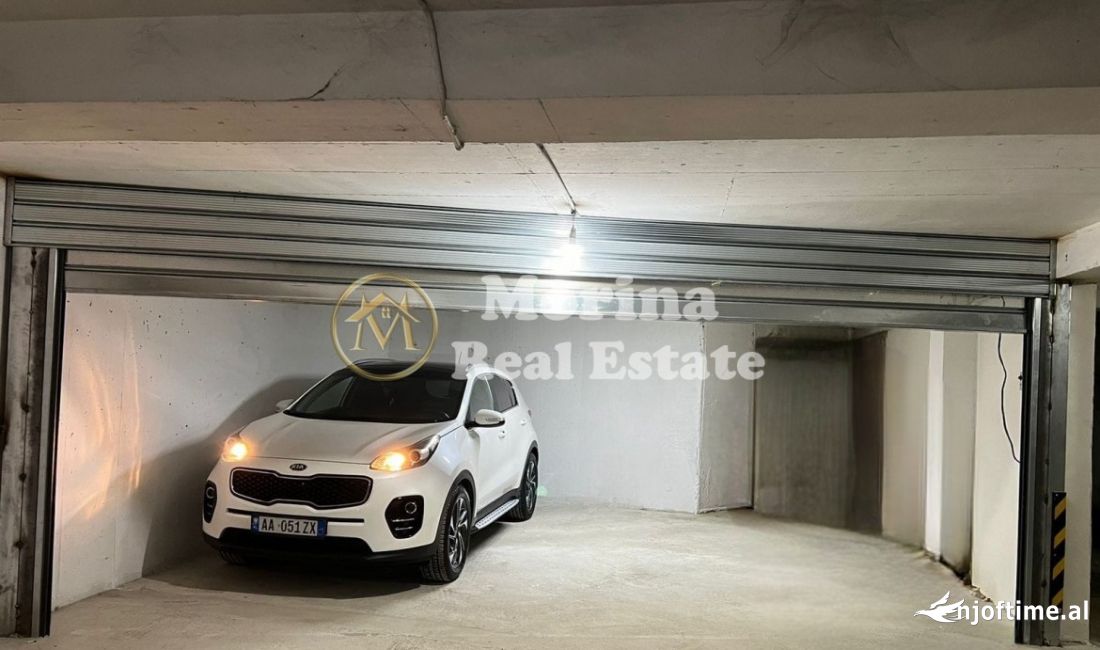 Shitet Post Parkimi, mbrapa Maternitetit te Ri, 23000 Euro