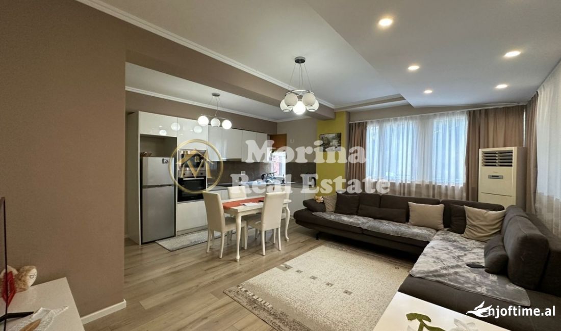 Appartamento in vendita a Tirana 3+1, Arredato