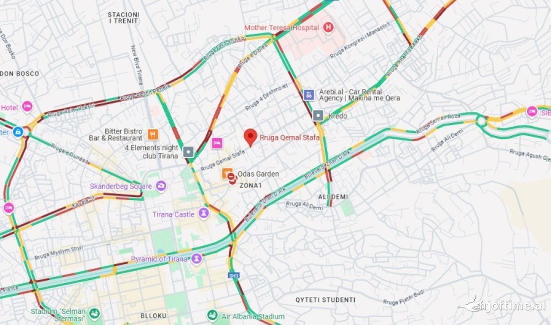 Shitet ambient per Biznes/dyqan, te Rruga Qemal Stafa, 485000 EURO