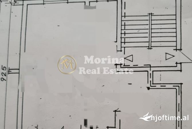 Shitet, Njesi Biznesi 250,000 Euro.