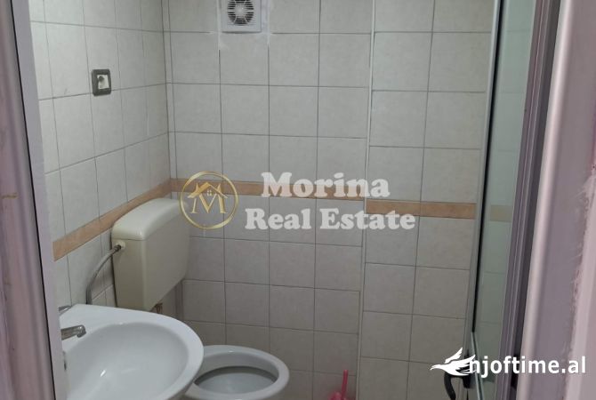 Shitet, Ambient Biznesi Duplex, Yzberisht, 120,000 Euro