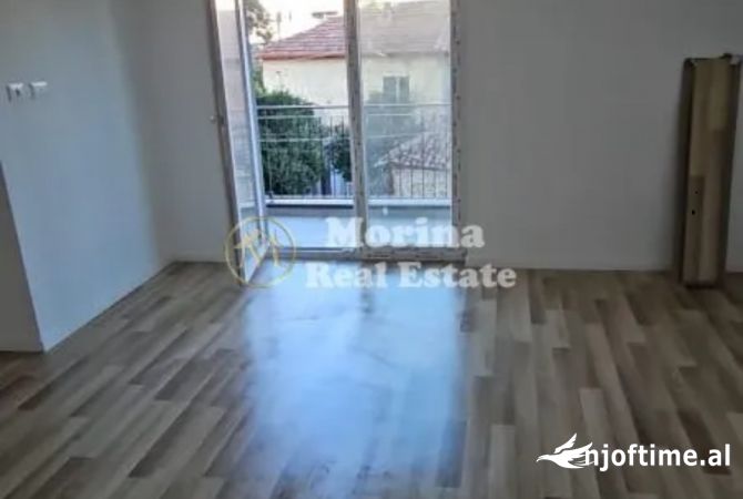 Shitje, Garsionere, prane Shkolles se Baletit, 95.000 Euro