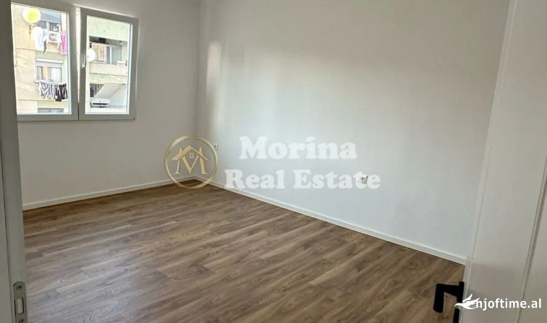 Shtepi ne shitje Apartament ne Tirane, 2+1, Mobilimi Bosh, pa mobiluar, Pagesa 148,000  Euro.