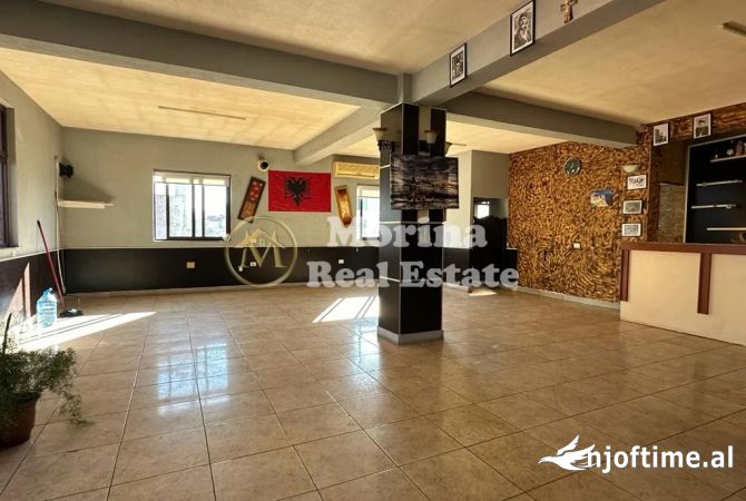 Qera, Ambient Biznesi, Ne zonen e laprakes , 700 Euro/Muaj.