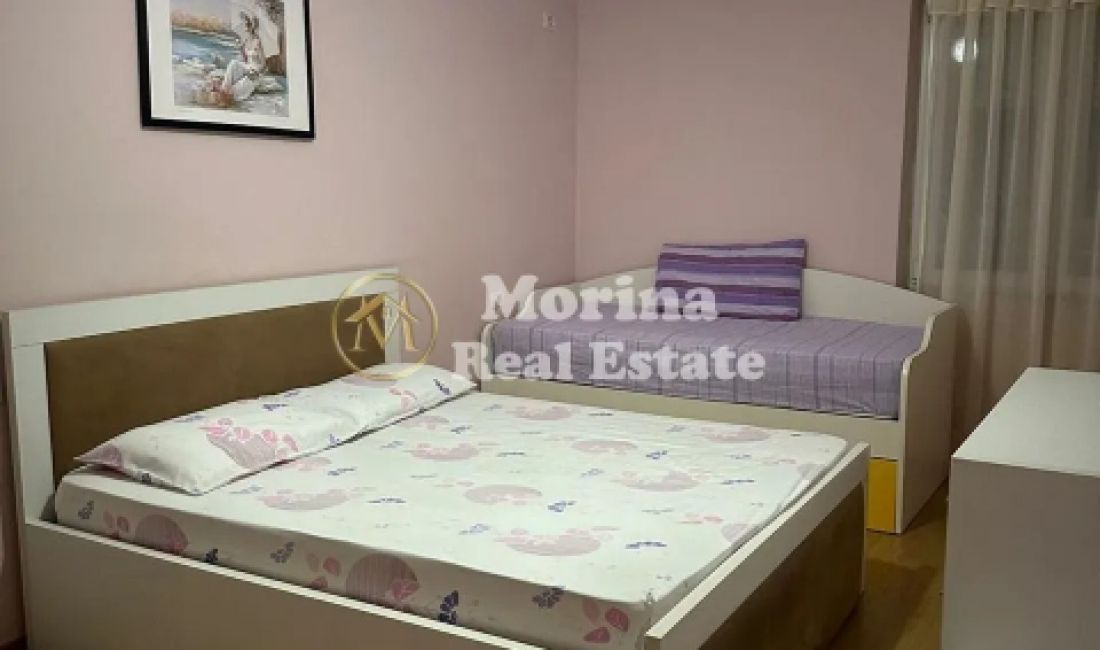 Shtepi me qera Apartament ne Tirane, 1+1, Mobilimi E mobiluar, Pagesa 400  Euro.