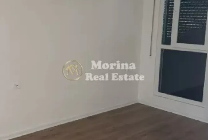 Qera, Ambjent Biznesi, perballe Gjykates Administrative, te Kompleksi ”Tree Tours”, 550 euro/muaj