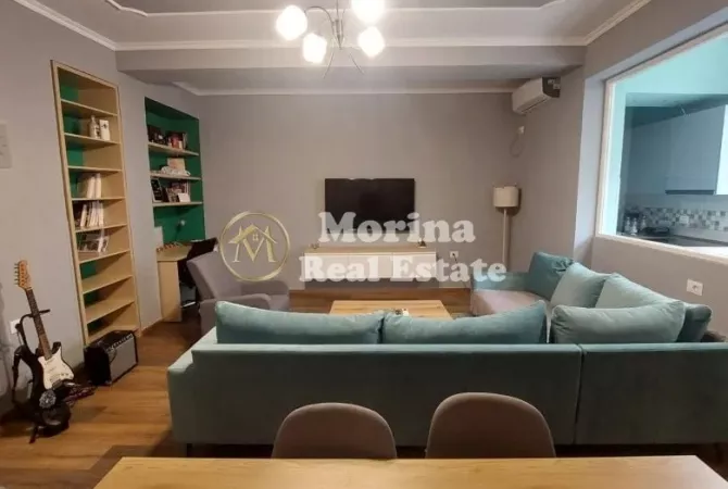 Shtepi ne shitje Shtepi Private ne Tirane, 5+1, Mobilimi E mobiluar, Pagesa 450,000  Euro.