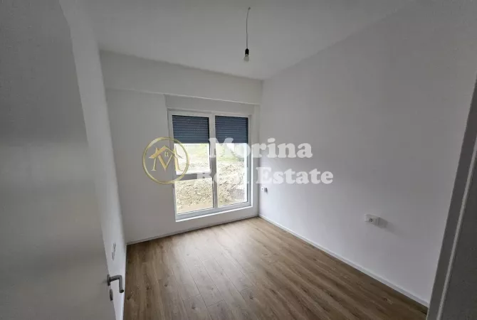 Shtepi ne shitje Apartament ne Tirane, 1+1, Mobilimi Bosh, pa mobiluar, Pagesa 69,500  Euro.