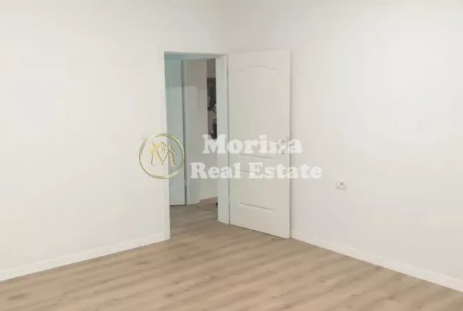 Business Property for Rent 3+1 in Tirana - 900 Euro