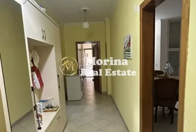 Shtepi ne shitje Apartament ne Tirane, 1+1, Mobilimi E mobiluar, Pagesa 1,788,600  Euro.