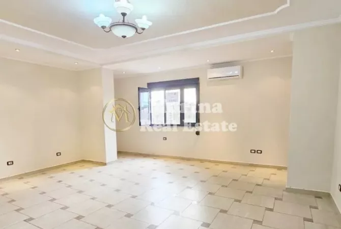 Business Property for Rent 3+1 in Tirana - 950 Euro