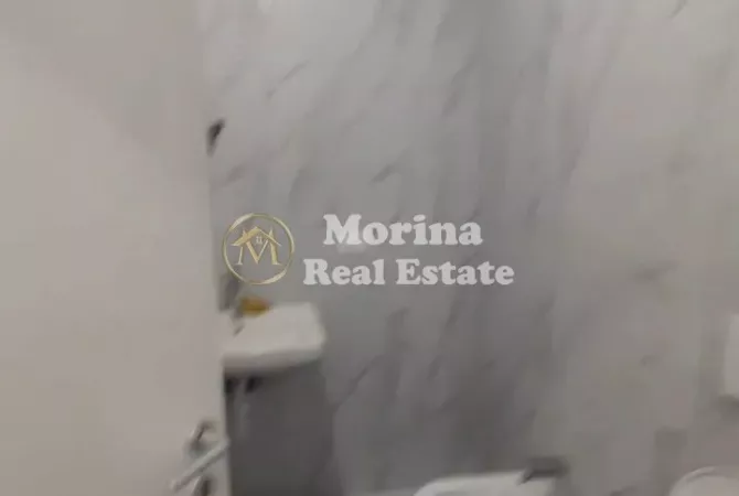 Shtepi ne shitje Apartament ne Tirane, 2+1, Mobilimi Bosh, pa mobiluar, Pagesa 130,000  Euro.