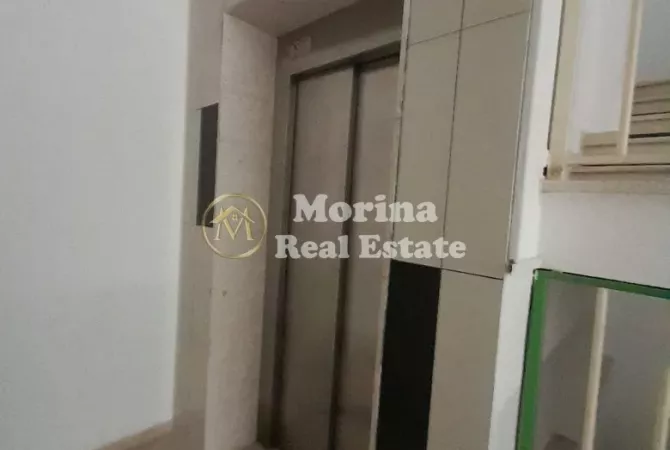 Shtepi ne shitje Apartament ne Tirane, 1+1, Mobilimi E mobiluar, Pagesa 92,000  Euro.