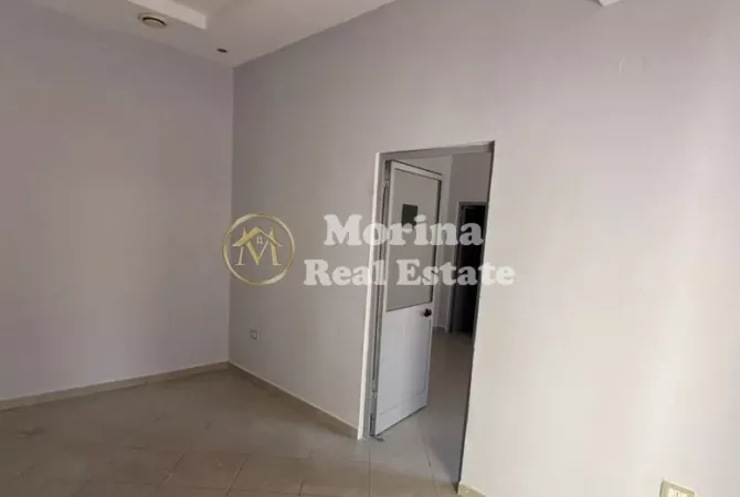 Business Property for Rent 3+1 in Tirana - 550 Euro