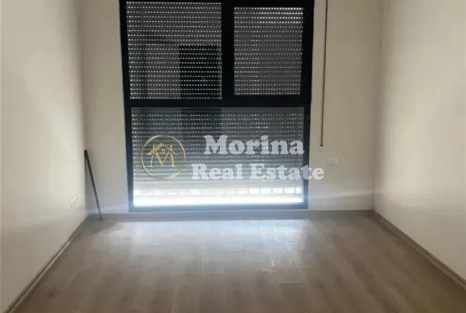 Business Property for Rent 3+1 in Tirana - 800 Euro