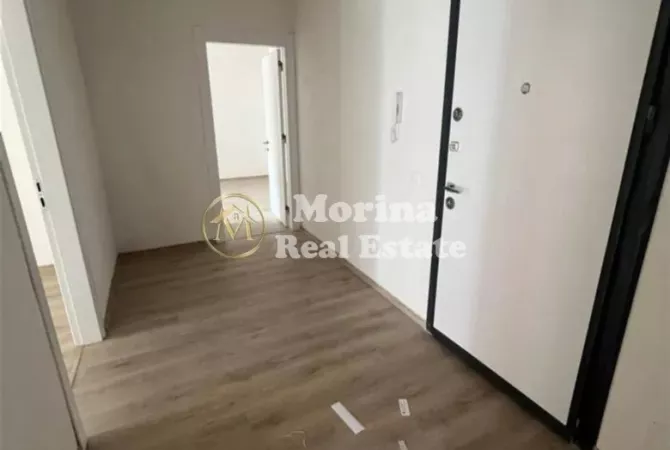 Business Property for Rent 3+1 in Tirana - 800 Euro