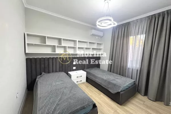 Appartamento in affitto a Tirana 3+1, Arredato