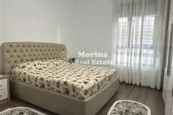 Shtepi ne shitje Apartament ne Tirane, 2+1, Mobilimi E mobiluar, Pagesa 180,000  Euro.