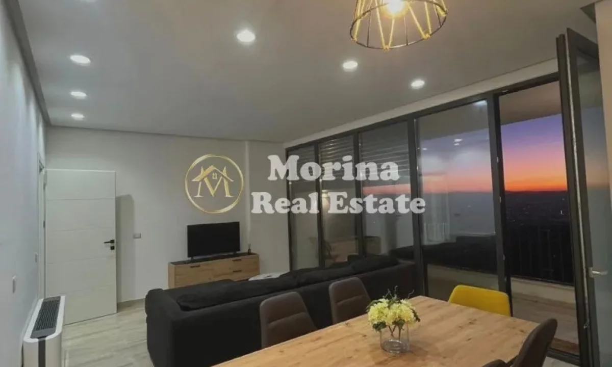 Shtepi me qera Vila Luksoze ne Tirane, 2+1, Mobilimi E mobiluar, Pagesa 500  Euro.