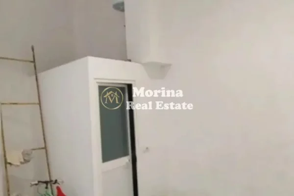 Business Property for Rent 3+1 in Tirana - 650 Euro