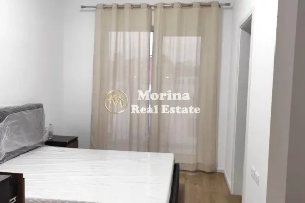 Shtepi me qera Apartament ne Tirane, 2+1, Mobilimi Pjeserisht e mobiluar, Pagesa 550  Euro.