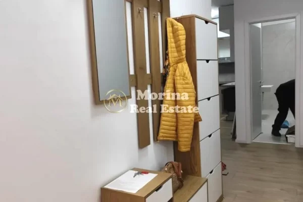Shtepi me qera Apartament ne Tirane, 2+1, Mobilimi Pjeserisht e mobiluar, Pagesa 550  Euro.