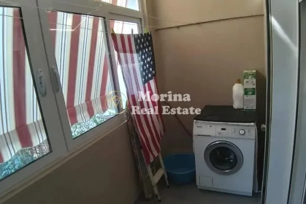 Shtepi ne shitje Apartament ne Tirane, 2+1, Mobilimi E mobiluar, Pagesa 160,000  Euro.