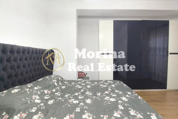 Shtepi ne shitje Apartament ne Tirane, 2+1, Mobilimi E mobiluar, Pagesa 150,000  Euro.