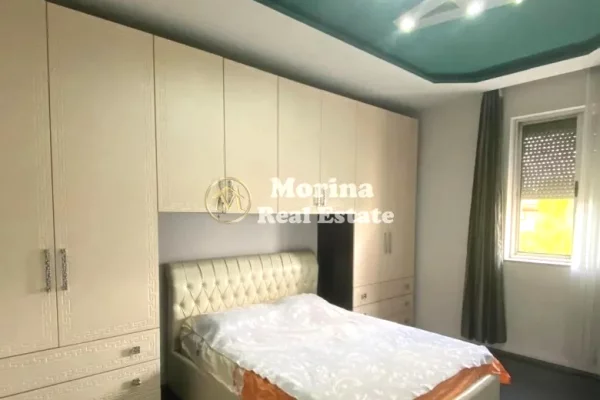 Shtepi ne shitje Apartament ne Tirane, 2+1, Mobilimi E mobiluar, Pagesa 168,000  Euro.