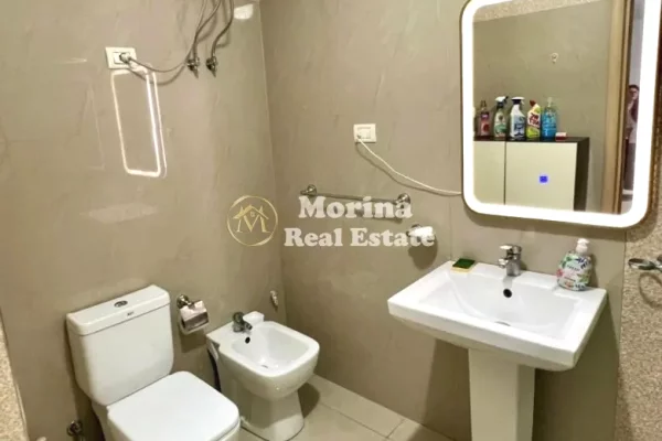 Shtepi ne shitje Apartament ne Tirane, 2+1, Mobilimi E mobiluar, Pagesa 142,000  Euro.