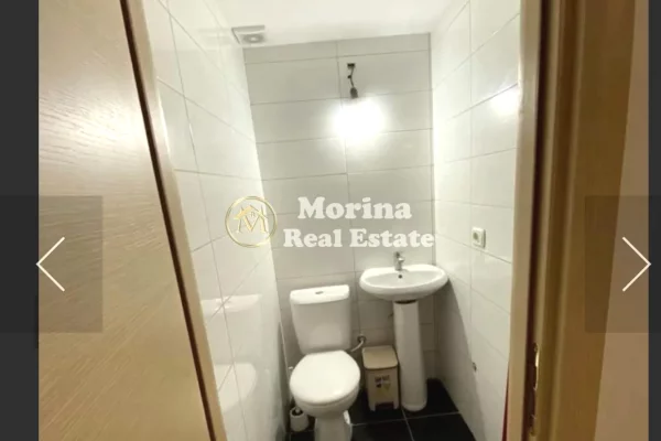 Business Property for Rent 3+1 in Tirana - 400 Euro
