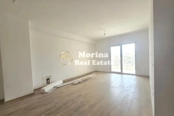 Shtepi ne shitje Apartament ne Tirane, 2+1, Mobilimi Bosh, pa mobiluar, Pagesa 176,000  Euro.