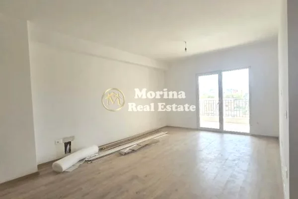 Shtepi ne shitje Apartament ne Tirane, 2+1, Mobilimi Bosh, pa mobiluar, Pagesa 176,000  Euro.