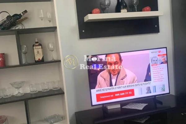 Shtepi ne shitje Apartament ne Durres, 1+1, Mobilimi E mobiluar, Pagesa 150,000  Euro.