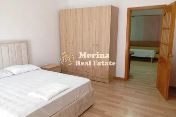 Shtepi me qera Shtepi Private ne Tirane, 2+1, Mobilimi E mobiluar, Pagesa 400  Euro.