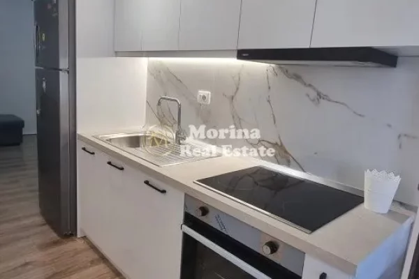 Shitet, Apartament 1+1, ne Don Bosko, 125000 Euro.