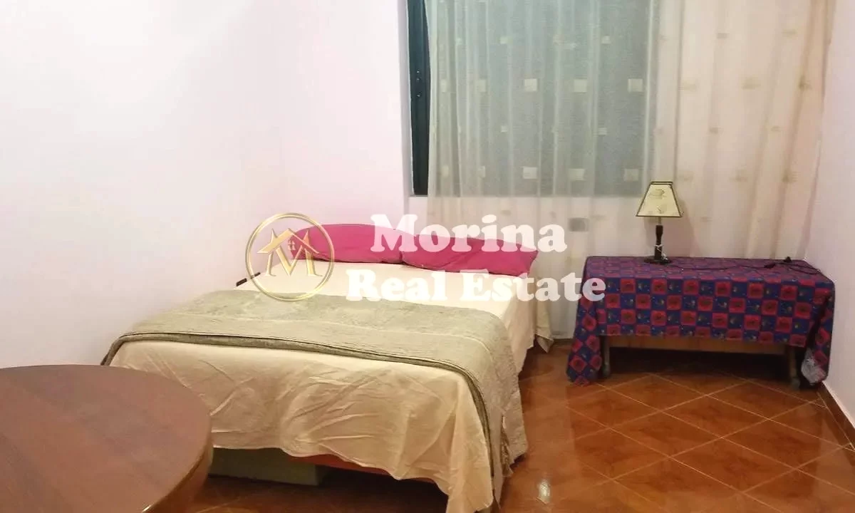 Shtepi me qera Apartament ne Tirane, 2+1, Mobilimi E mobiluar, Pagesa 450  Euro.